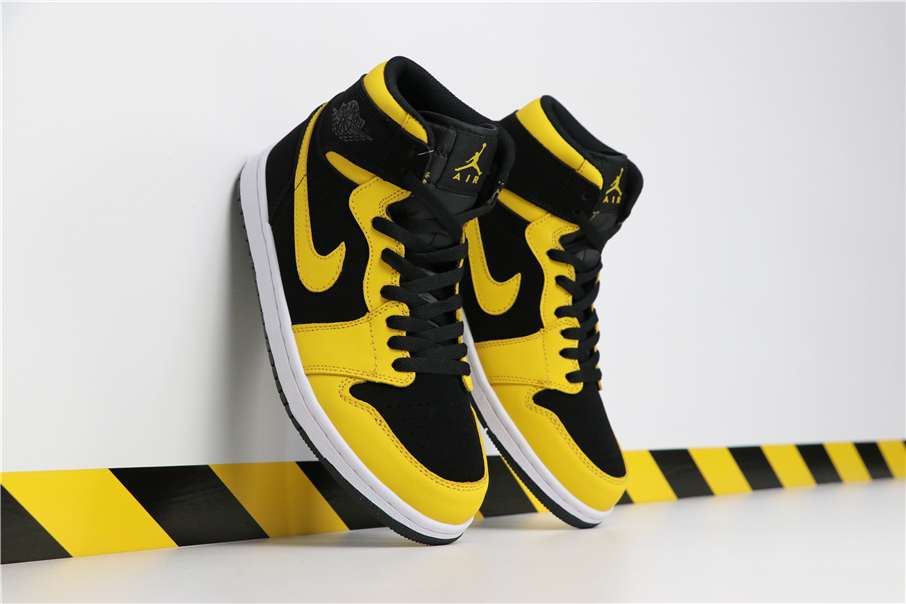 Air Jordan 1 MID Black Yellow Shoes